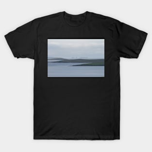 Looking out from Lunna T-Shirt